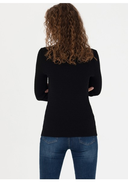 Bisiklet Yaka Slim Fit Siyah Kazak Kadın KARLA-BSK23 indirimleri