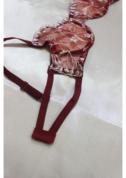 Tül Dantel Detaylı Sütyen Külot Takımı modelleri