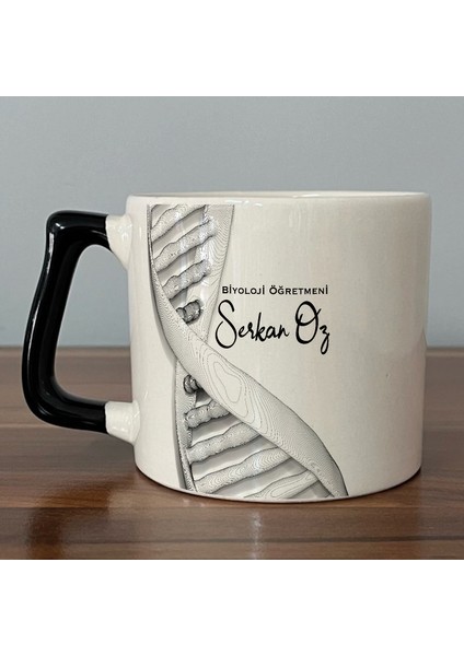Kişiye Özel Biyoloji Öğretmeni Dna Sarmalı Baskılı Siyah Kulplu D Kupa