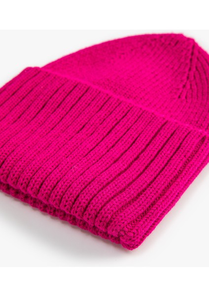 Lastikli Örgü Bere Kenarları Geniş Katlı modelleri