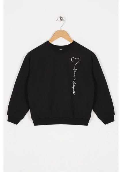 Kız Çocuk Siyah Renkli Minimalist Kalp Baskılı Sweatshirt