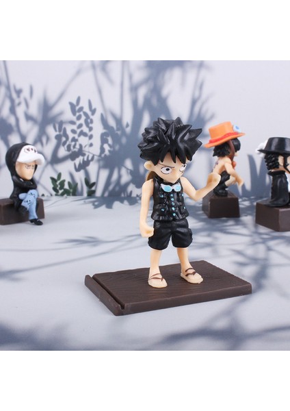 Yedi Siyah Sahne Tek Parça Royce Hawkeye Figürleri Araba Süsleri Luffy Bebekleri (Yurt Dışından) fırsatları