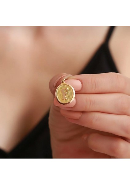 14 Ayar Altın Vintage Oval F Harf Kolye Ucu