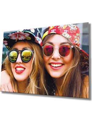 MiraLive Arkadaşlık Gençlik Cam Tablo Friendship Youth