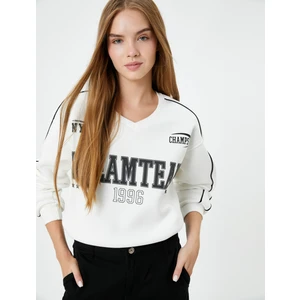 V Yaka Kolej Sweatshirt Baskılı Uzun Kollu