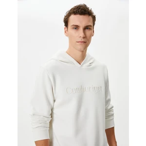 Cumhuriyet Işlemeli Kapşonlu Sweatshirt 100. Yıla Özel