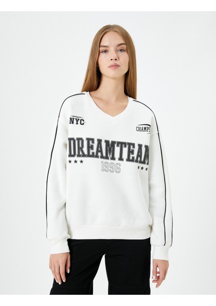 V Yaka Kolej Sweatshirt Baskılı Uzun Kollu modelleri