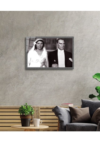 Atatürk Cam Tablo