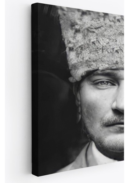 Atatürk Portre Tablosu Mustafa Kemal Atatürk Dikdörtgen Dekoratif Kanvas TABLO-FP-140