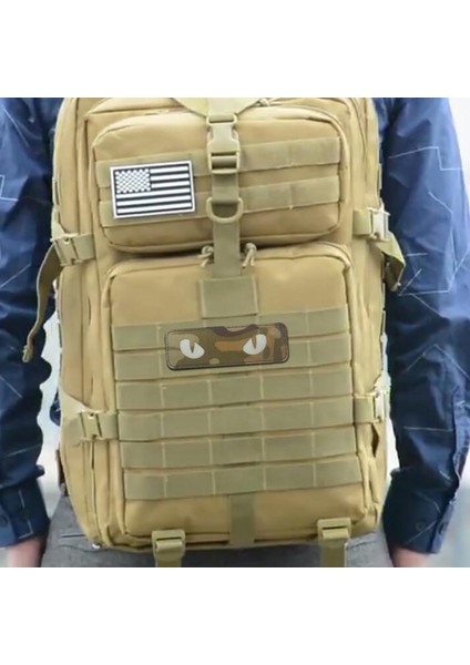 Üzerinde Şi Giyim Için Rozeti (Yurt Dışından) modelleri