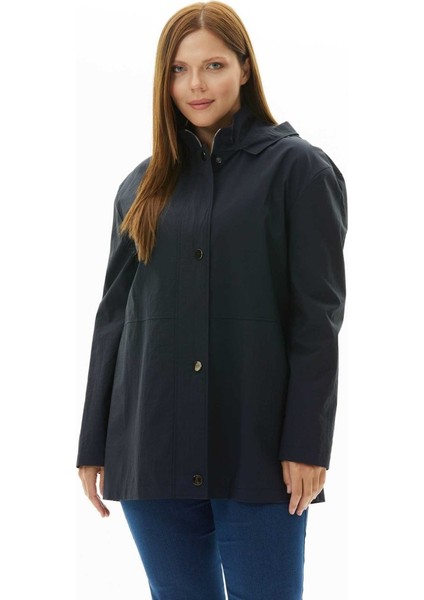 Büyük Beden Dik Yaka Çıtçıtlı Trençkot