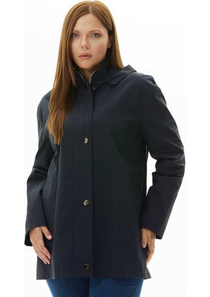 Büyük Beden Dik Yaka Çıtçıtlı Trençkot modelleri