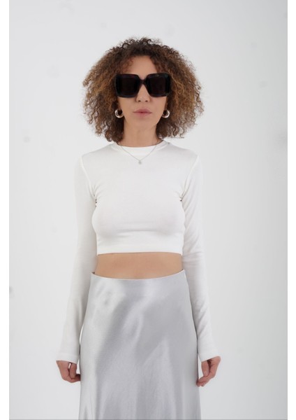 Ekru Kısa Bluz