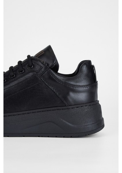 Kadın Siyah Hakiki Deri Sneakers & Spor Ayakkabı 775 1732 Bn Ayk SK23/24 indirimleri