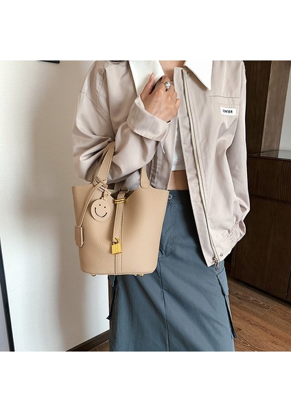 Moda Günlük Kadın El Crossbody Çanta, Basit Yüz Kova Çanta (Yurt Dışından) modelleri