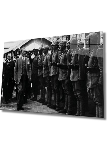 Atatürk Cam Tablo