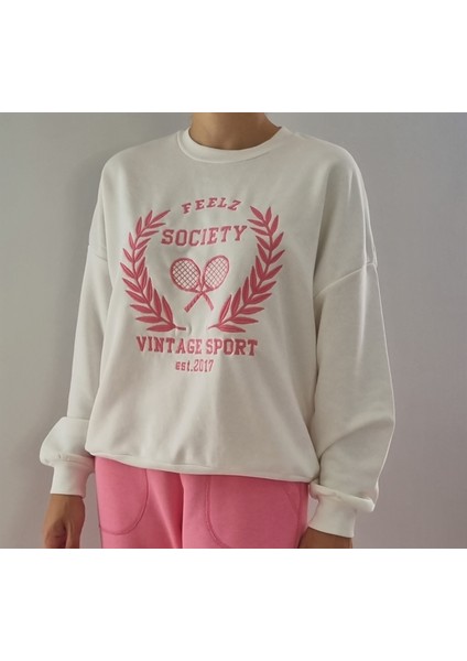 Oversize Model, Beyaz Pembe Baskılı, Bisiklet Yaka, Spor Şık, 3 Iplik Şardonsuz Sweatshirt