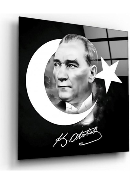 Atatürk Cam Tablo