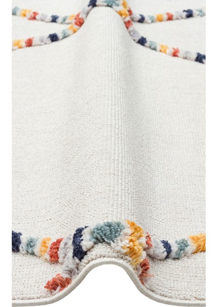 Brescia Ekru Geometrik Polyester Makine Halısı modelleri