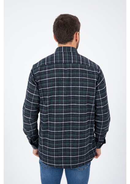 Erkek Yeşil Kışlık Cepli Klasik Kesim Uzun Kollu Gömlek modelleri