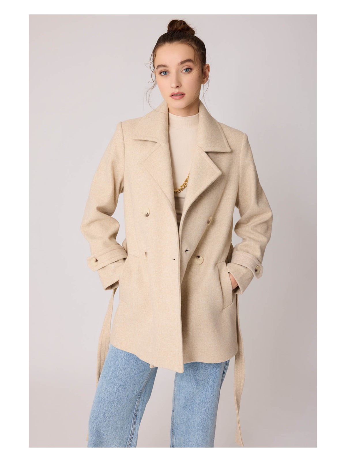 Vitrin Önü Düğmeli Kuşaklı Kısa Kaşe Kaban - Görsel 3