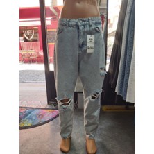 My Model Taşlanmış Mavi Detay Yırtık Mom Jeans