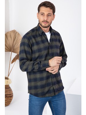 Varetta Erkek Yeşil Kışlık Cepli Gömlek Klasik Kesim Yaka Düğmeli