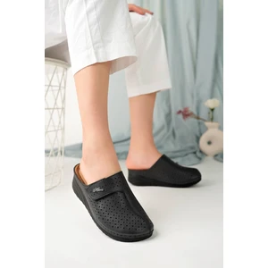 Gimer Avm Cırtlı Önü Kapalı Siyah Kadın Terlik