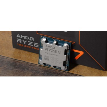 AMD Ryzen 7 7700X 4,5 GHz 32 MB Cache AM5 İşlemci Fiyatı