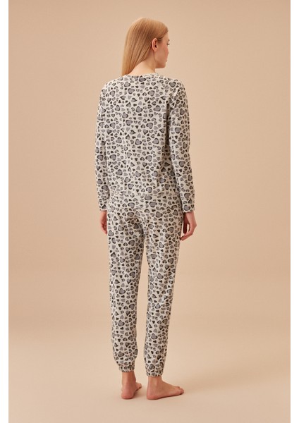 Holly Pijama Takımı fırsatları