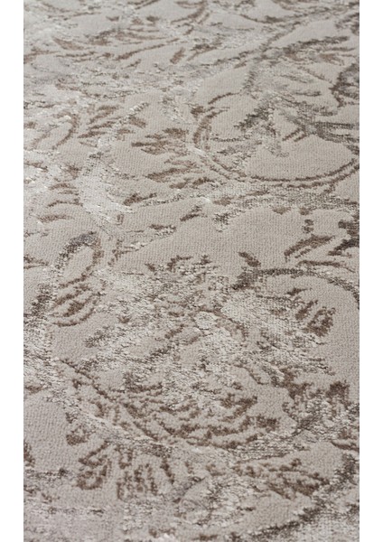 Daly City Gri Göbekli Polyester Makine Halısı fırsatları