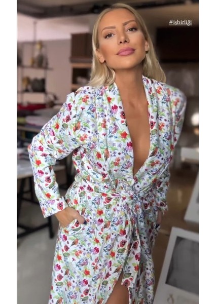 Çiçek Baskılı Bornoz fiyatları