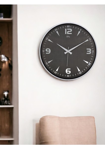 717-G-2 Serisi Klasik Rakamlı Metal Görünümlü Sessiz Akar Modern Duvar Saati 40 cm