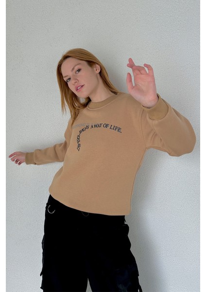 SWT-14246 Vizon Dressing Tasarım Yazı Baskılı Üç Iplik Şardonlu Sweatshirt fiyatları