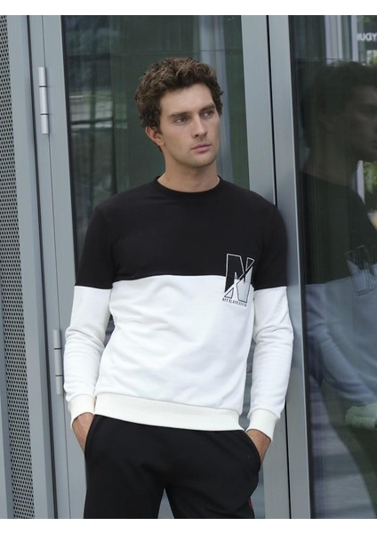 Beyaz Erkek Bisiklet Yaka Logo Nakışlı 3 Iplik Çift Renk Sweatshirt Ncs Jeans 1624