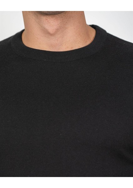 Siyah Erkek Bisiklet Yaka Triko Slim Fit Pamuklu Kazak Ncs Jeans 3002 indirimleri