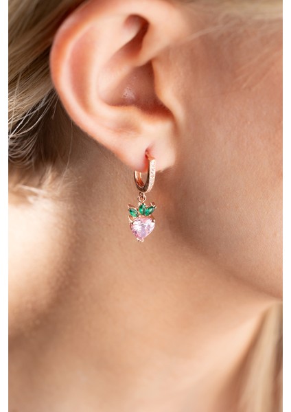 925 Ayar Gümüş Rose Kaplama Sallantılı Pembe Taşlı Çilek Küpe modelleri