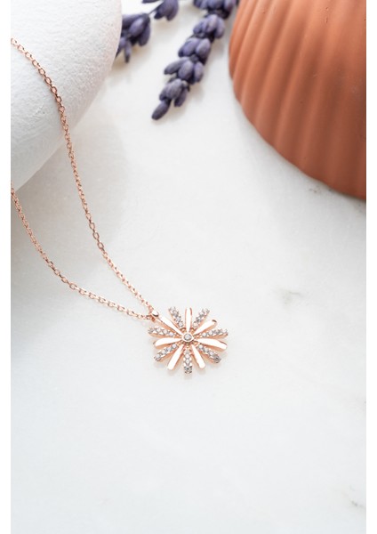 925 Ayar Gümüş Rose Zirkon Taşlı Kır Çiçeği Kolye