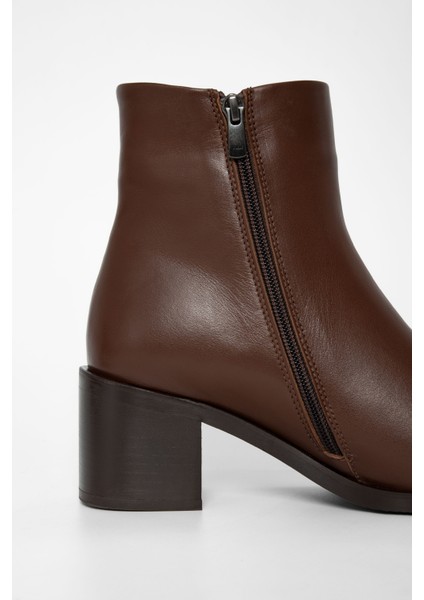 Kadın Hakiki Deri Casual Bot 33 36512 Bn Bot SK23/24 fırsatları