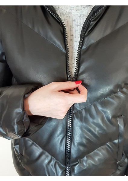 Kadın Kapüşonlu Suni Deri Trend Mont fırsatları