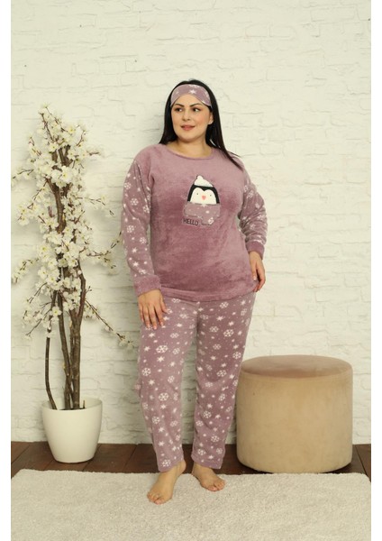 Kadın Büyük Beden Yılbaşı Temalı Polar Pijama Takımı 2169 modelleri