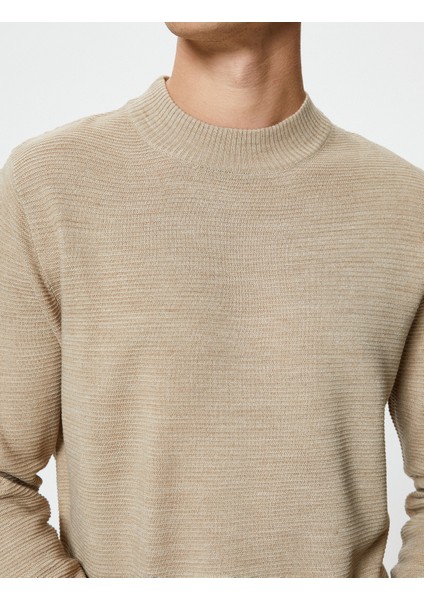 Basic Triko Kazak Slim Fit Dik Yaka Dokulu Uzun Kollu indirimleri