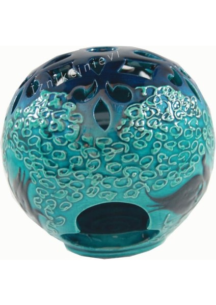 Kabartmalı Lale Işlemeli Mumluk