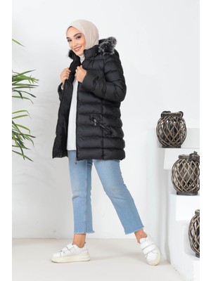 Siyah Kapüşonlu Fermuarlı Kısa Şişme Mont