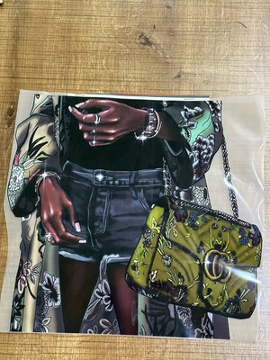 Gönülden Tasarım 27X30 cm Ürü Ile Yapışan Etnik Giyimi Çantalı Kız Tgransfer Baskı Tişört Kot Baskı