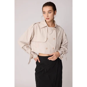Astarlı Önü Düğmeli Crop Trençkot