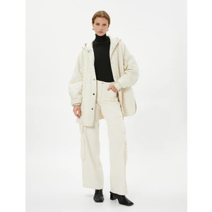 Oversize Kapitone Yağmurluk Kapüşonlu Cepli