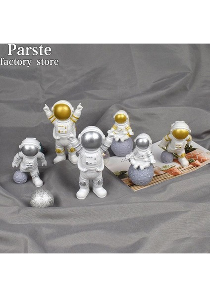 3 Adet 1 Adet Reçine Astronot Figürü Heykeli Heykelcik Spaceman Heykel Eğitici Oyuncaklar Masaüstü Ev Dekorasyon Astronot Modeli Çocuklar Hediye (Yurt Dışından) fırsatları