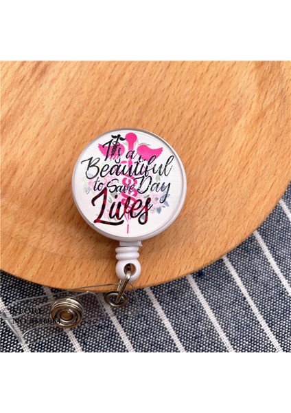 Y01 1 Adet Geri Çekilebilir Makaralı Isimlik Tıbbi Işçi Çalışma Kart Klibi Doktor Hemşire Kimlik Adı Kartı Doğum ve Jinekoloji Kartı Rozet Tutucu (Yurt Dışından)