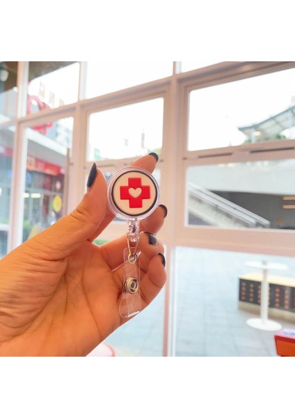 Stil 5 1 Adet Geri Çekilebilir Makaralı Isimlik Klipleri Hemşire Doktor Hastane Tıbbi Çalışanlar Için Kawaii Kartvizitlik Aksesuarları (Yurt Dışından) indirimleri
